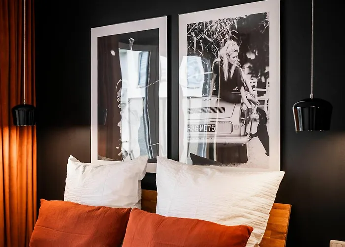 Klassen - Design Direkt Am Hbf * Aachen