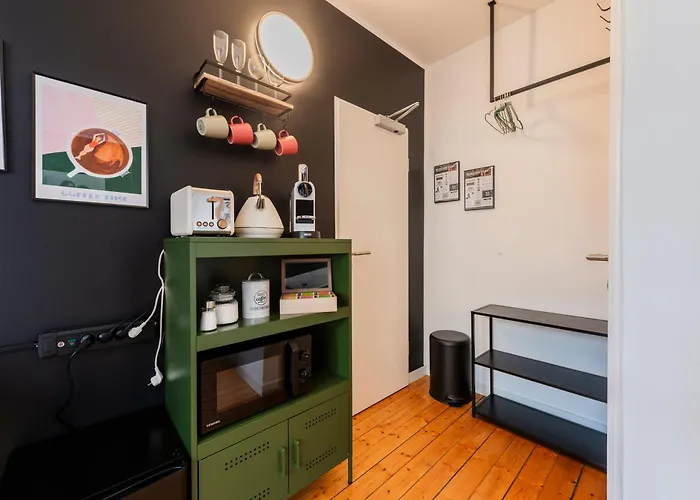 Klassen - Design Direkt Am Hbf * Aachen